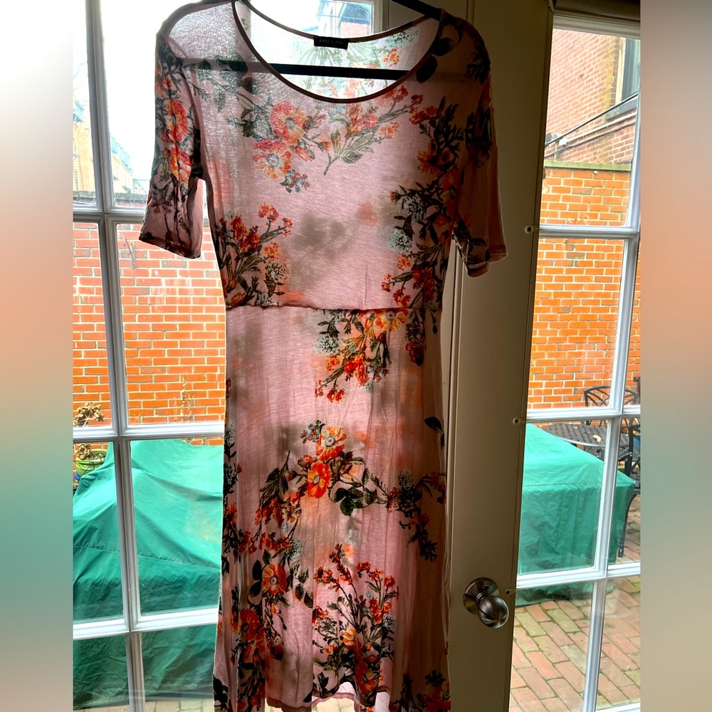 Beautiful Pink Floral dress. Sweet dress barely worn.